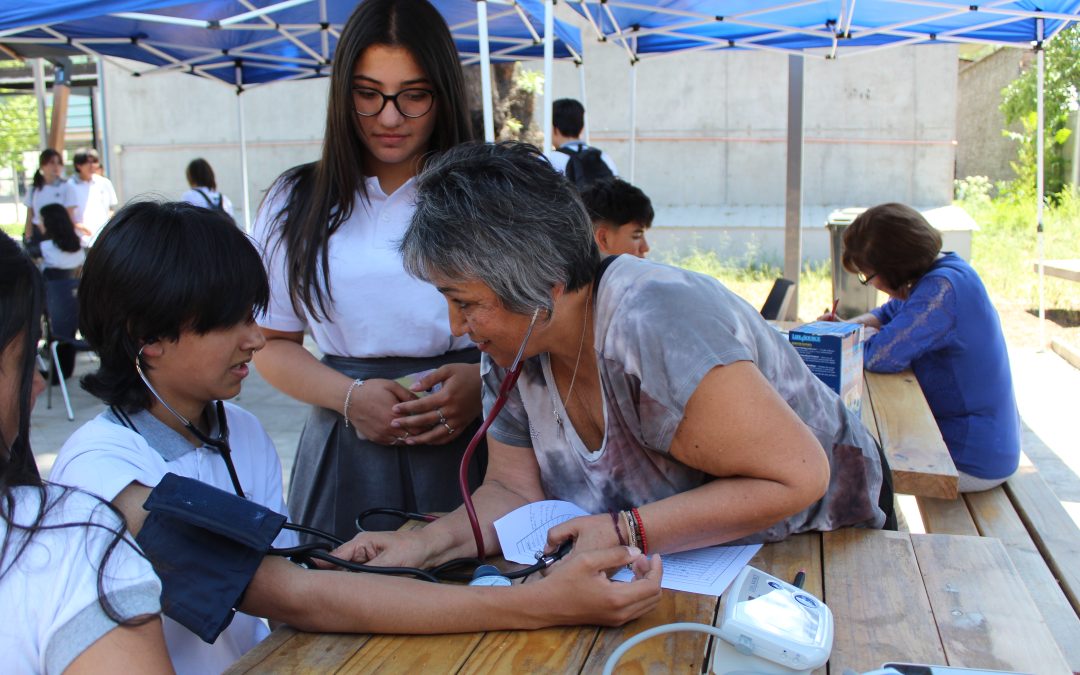 Exitosa jornada científica-escolar de CENDHY con estudiantes del Colegio San Pedro Valle Grande de Lampa