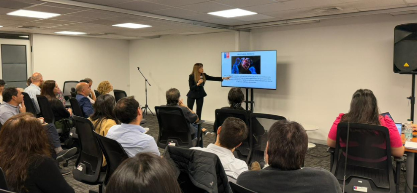 CENDHY presenta avances en péptidos terapéuticos en Encuentro de Anillos de Tecnología 2024 de ANID